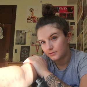 Meet your Posher, Annie